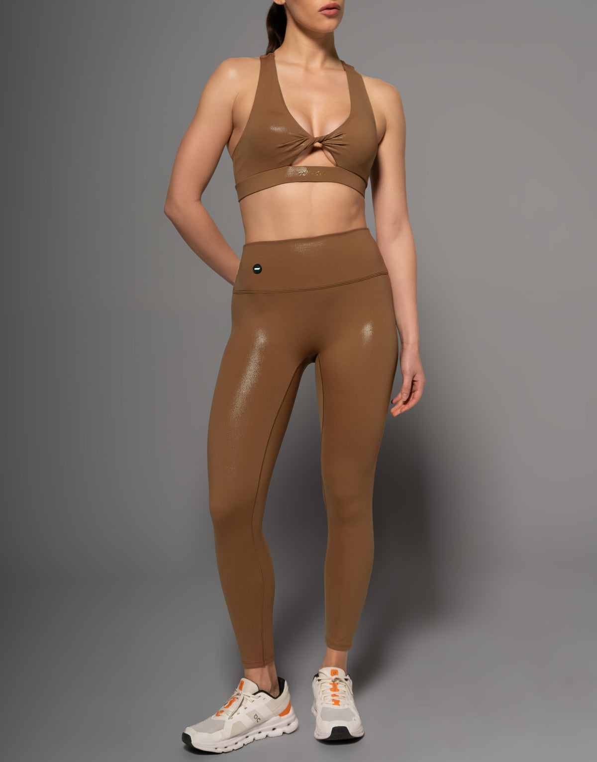 MOCHA SHINE TOP