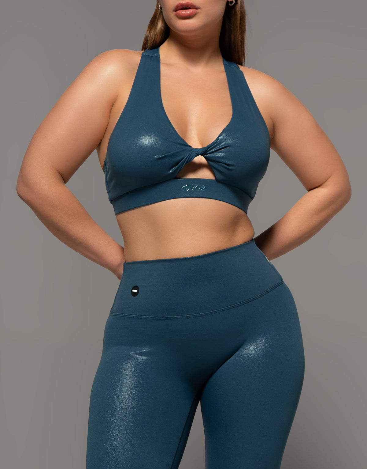 NAVY SHINE TOP