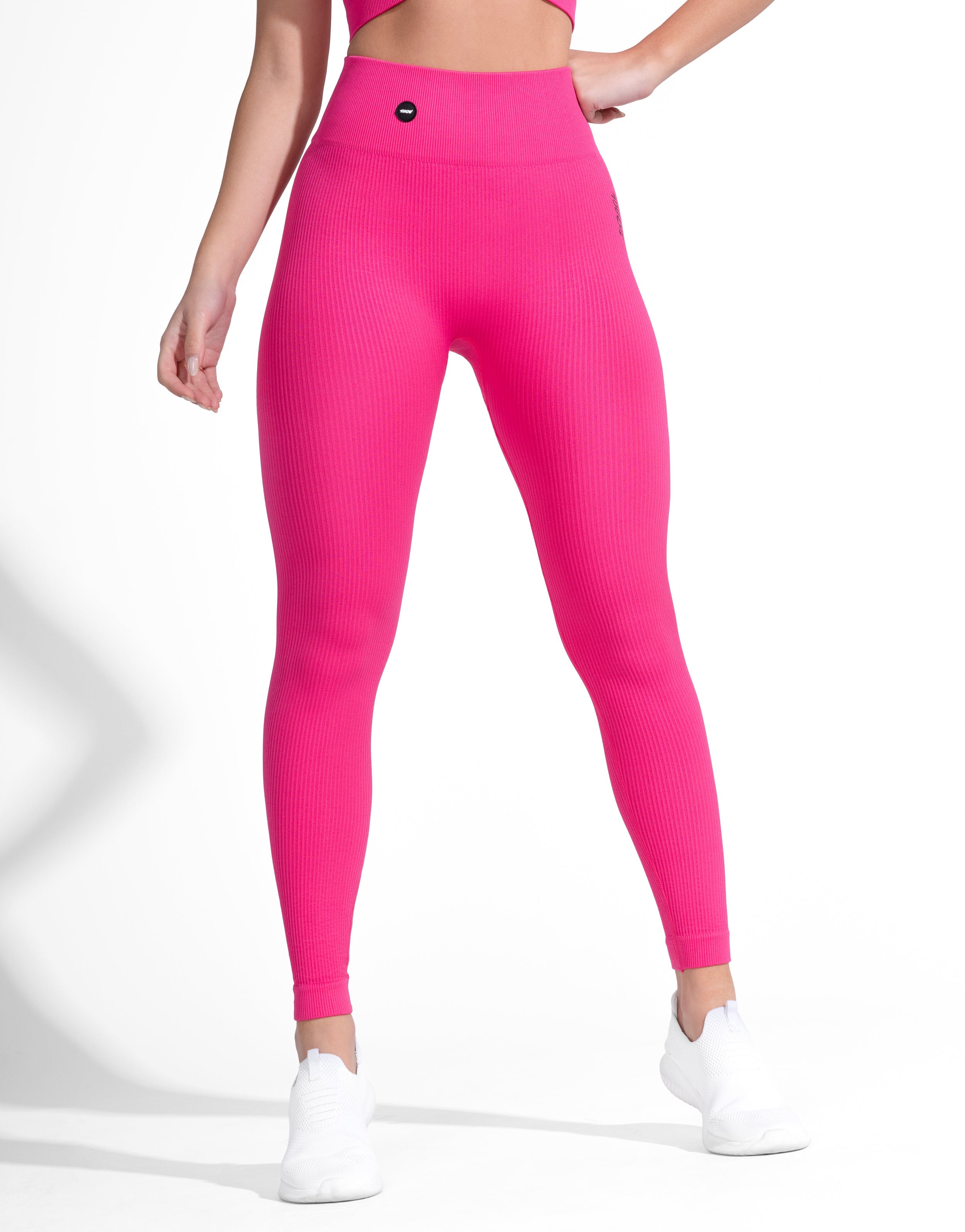 BASIC SOLID PINK SEAMLESS