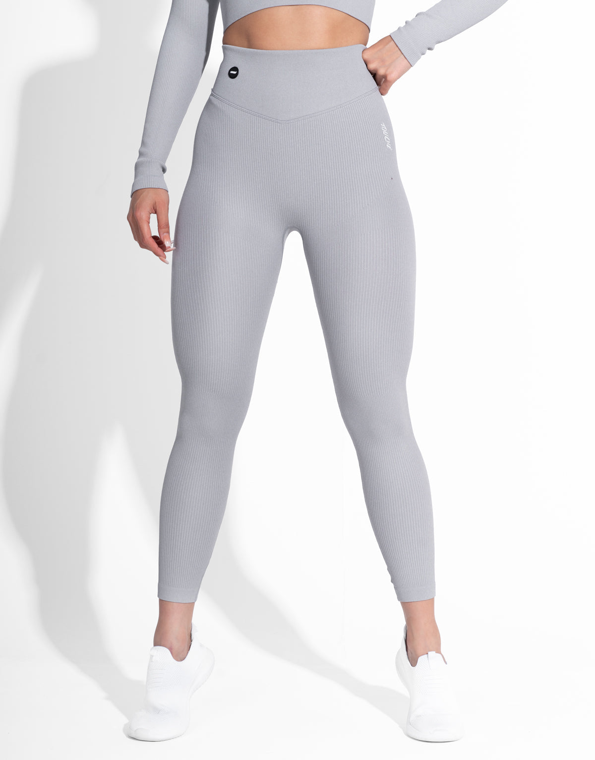 RIBBED KNIT BLACK SEAMLESS