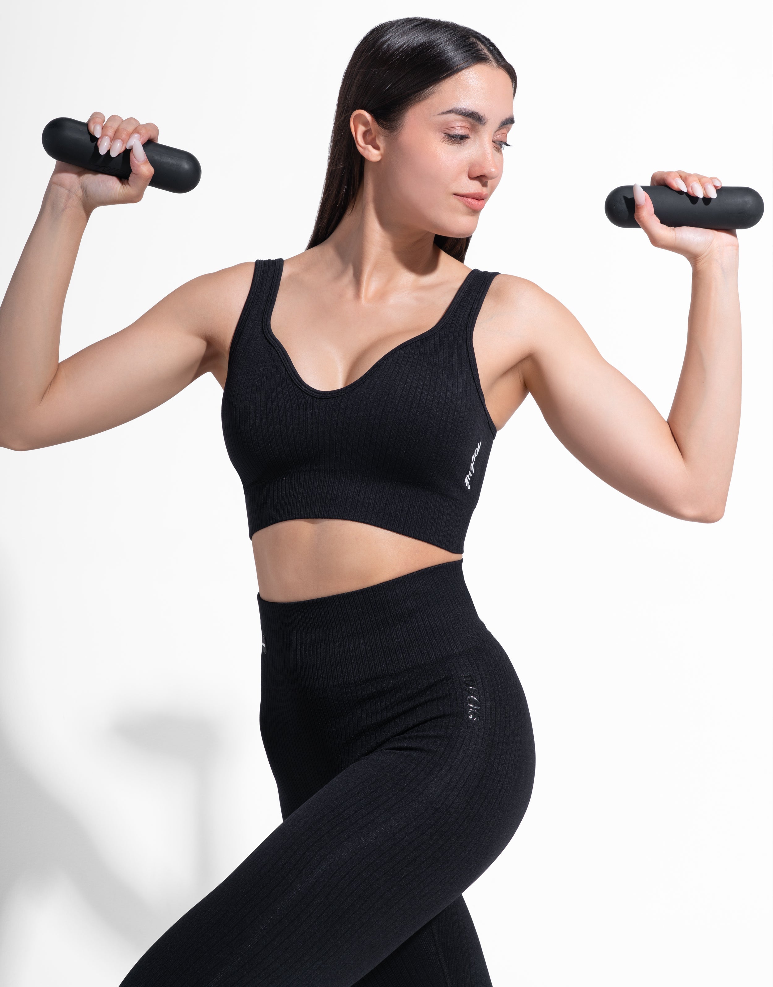 CURVE BLACK TOP SEAMLESS