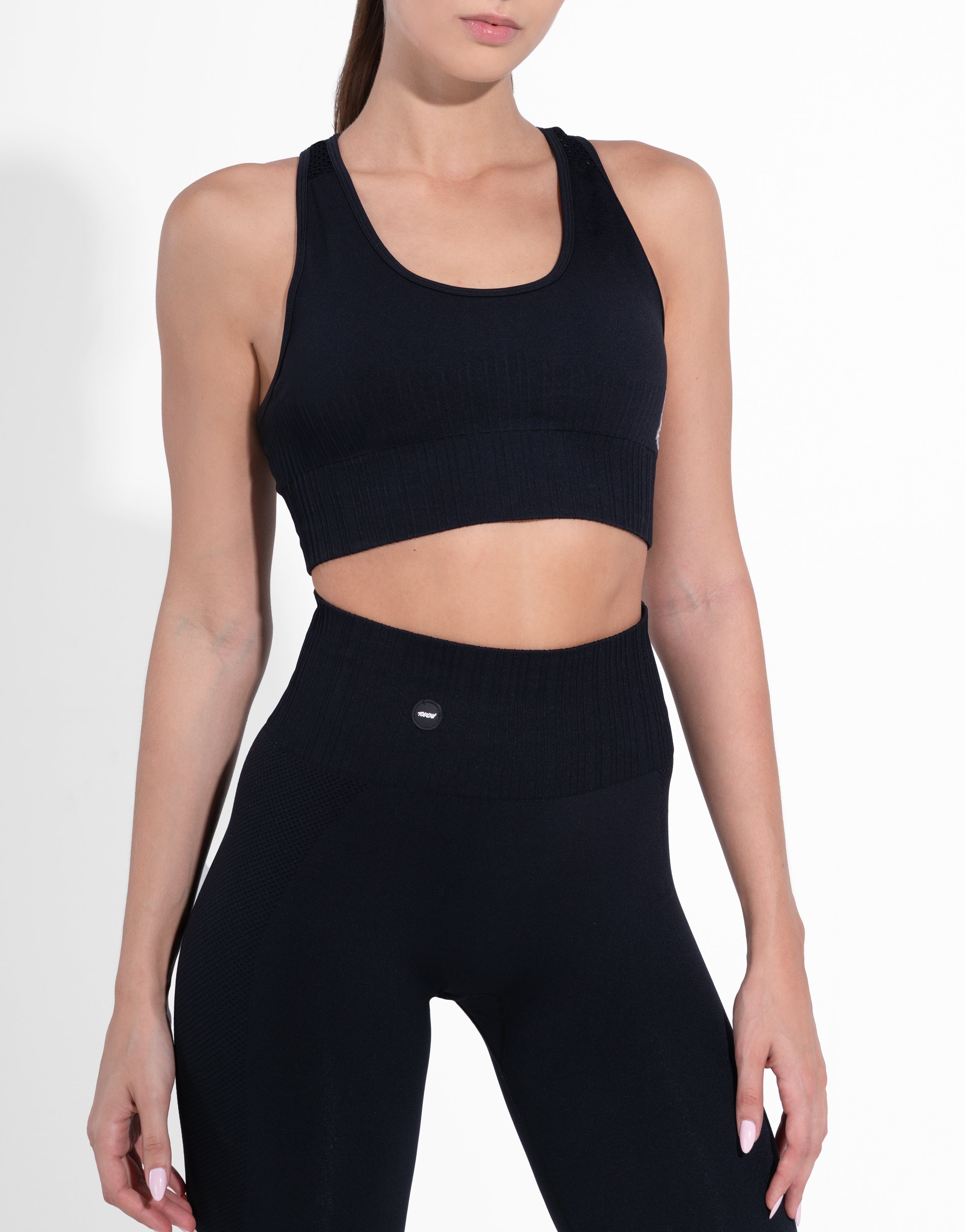 MESH BLACK  TOP SEAMLESS