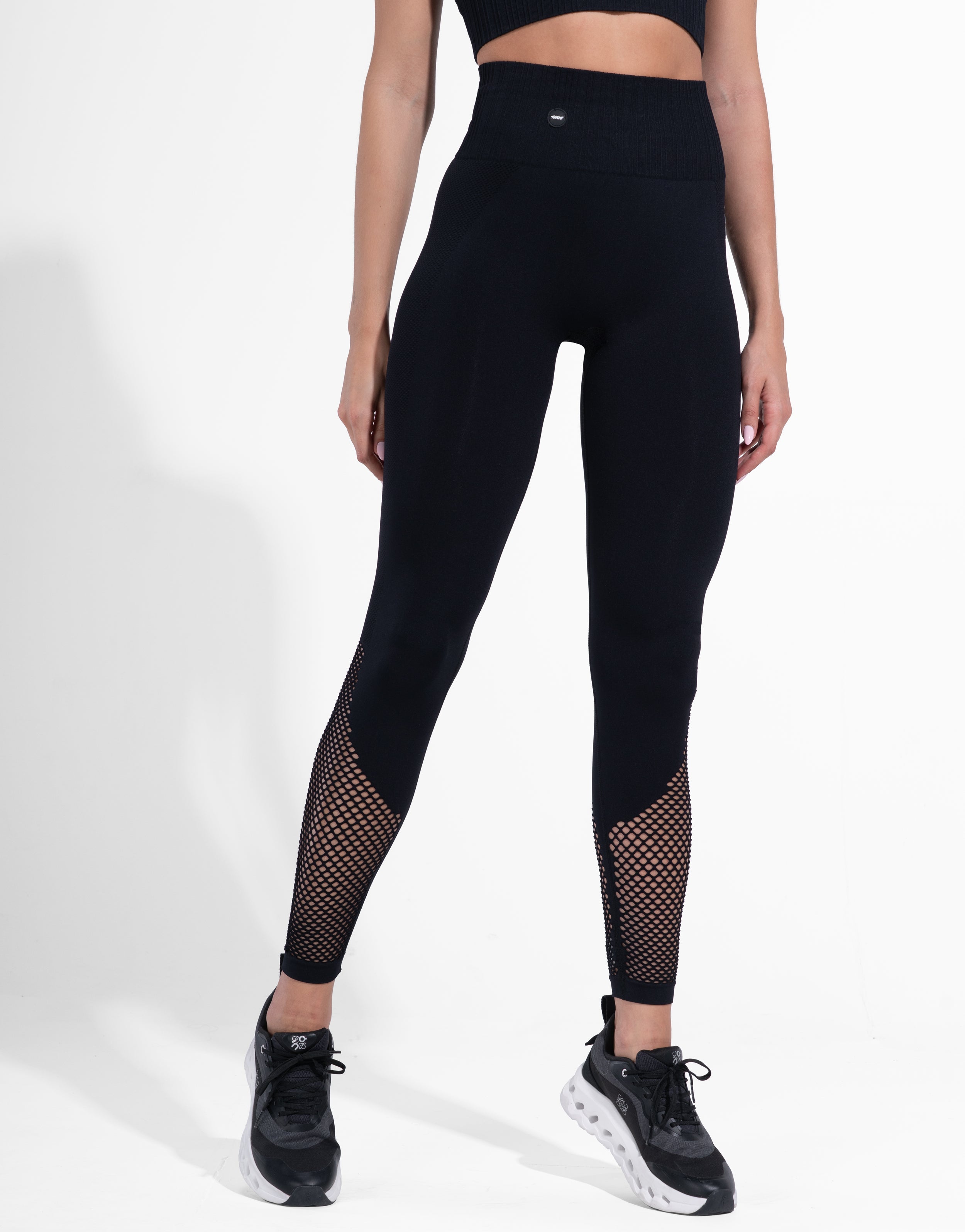 MESH BLACK SEAMLESS