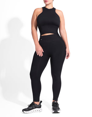 BASIC BLACK SEAMLESS