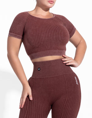 SPENT BURGUNDY TOP SEAMLESS