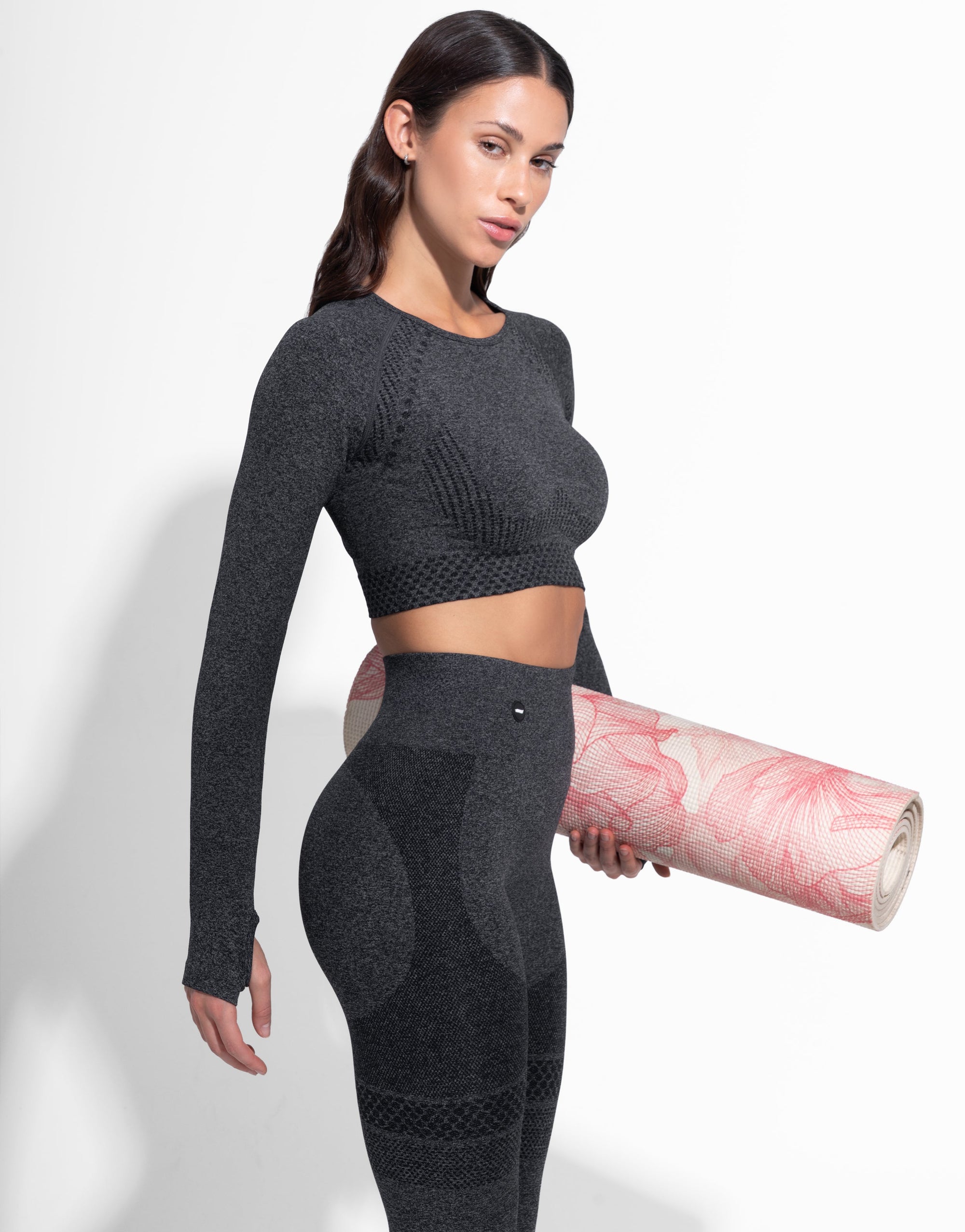 POWERFIT BLACK TOP SEAMLESS
