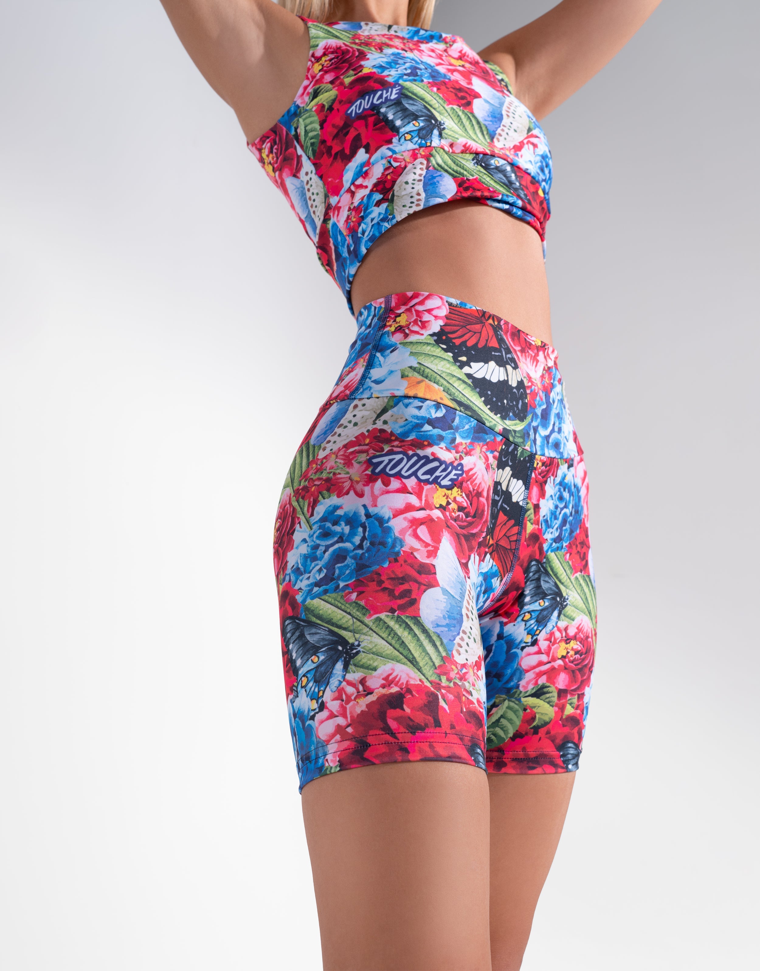 SPRING SHORT
