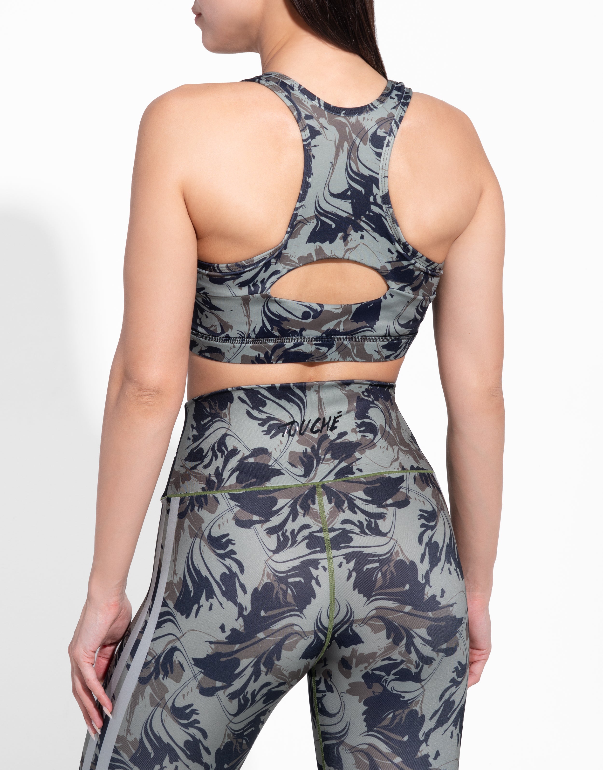 HUNTER TOP