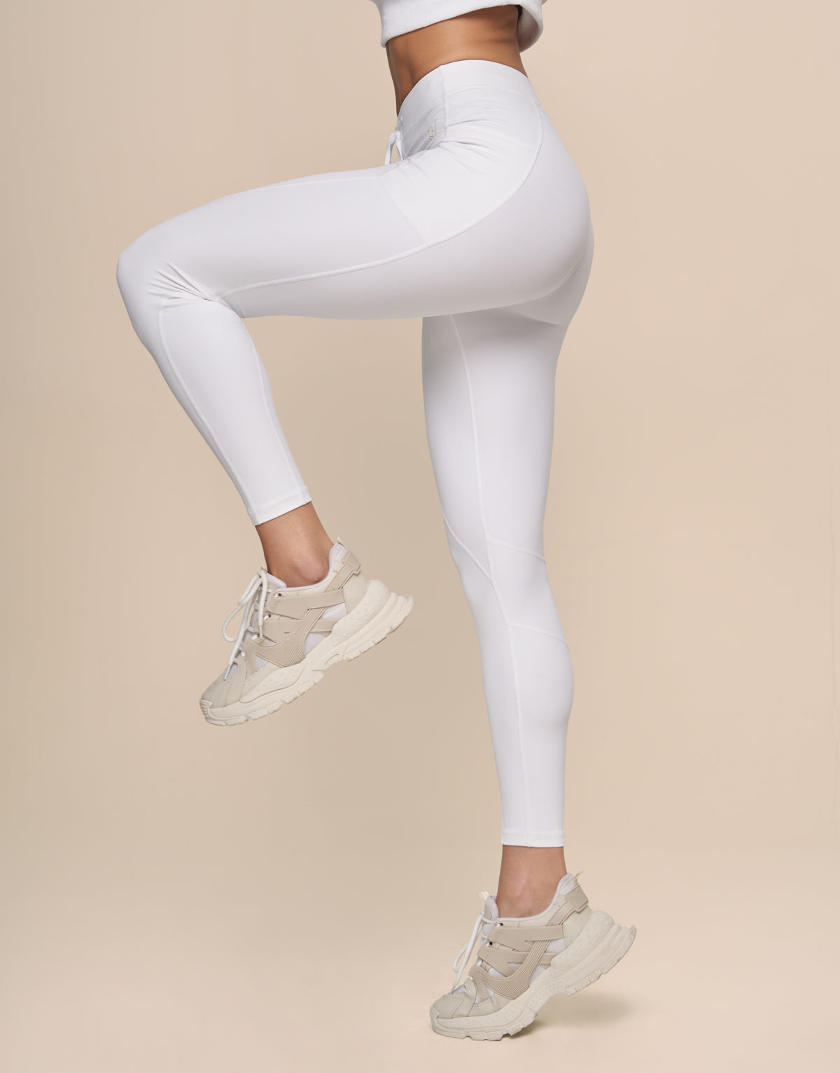 SOHO WHITE LEGGING