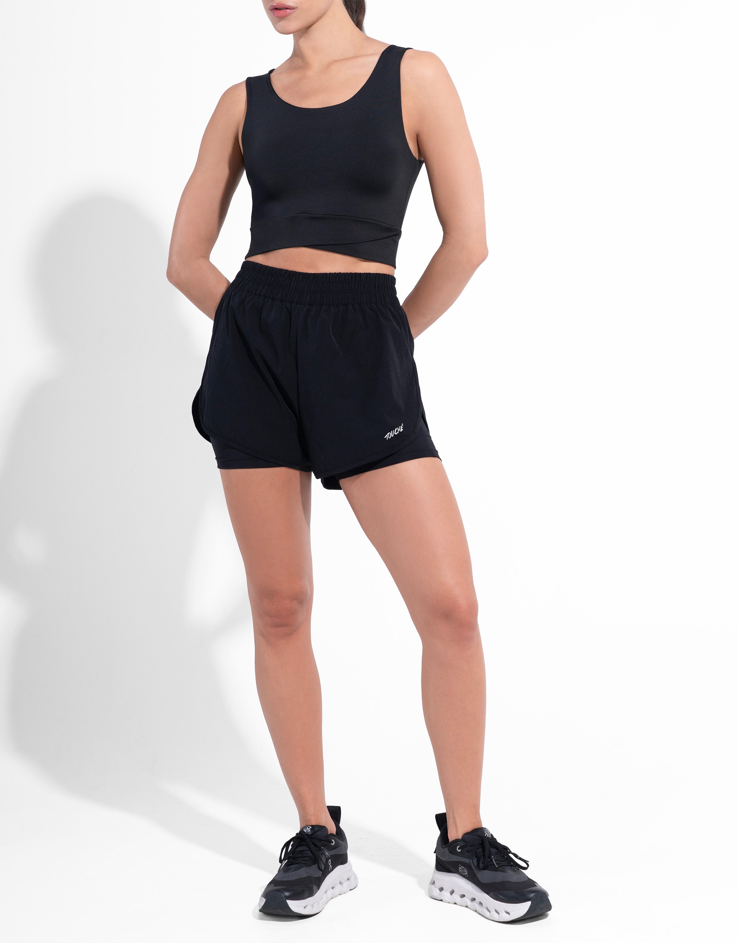 RUNNING BLACK SHORT