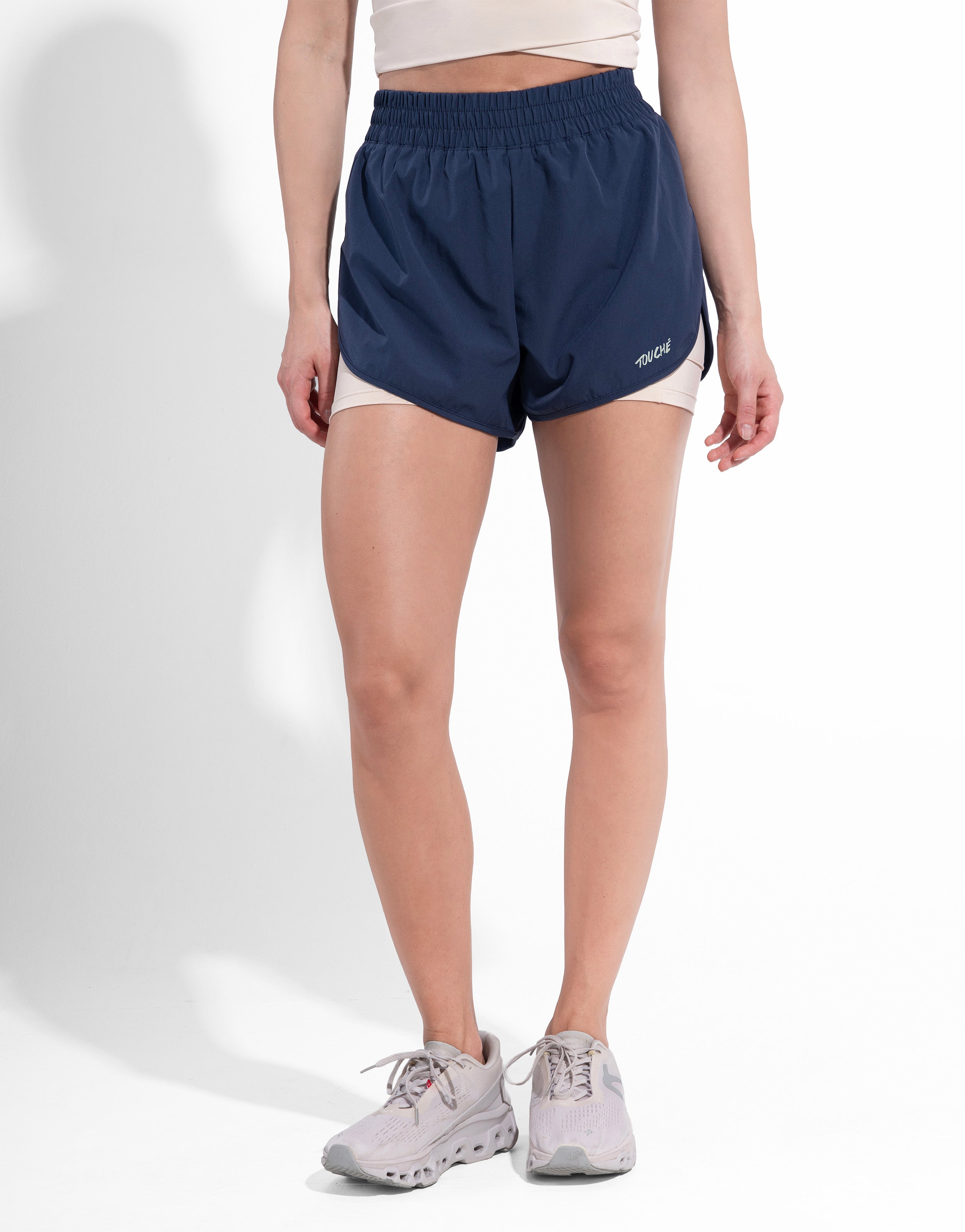 RUNNING NAVY SHORT