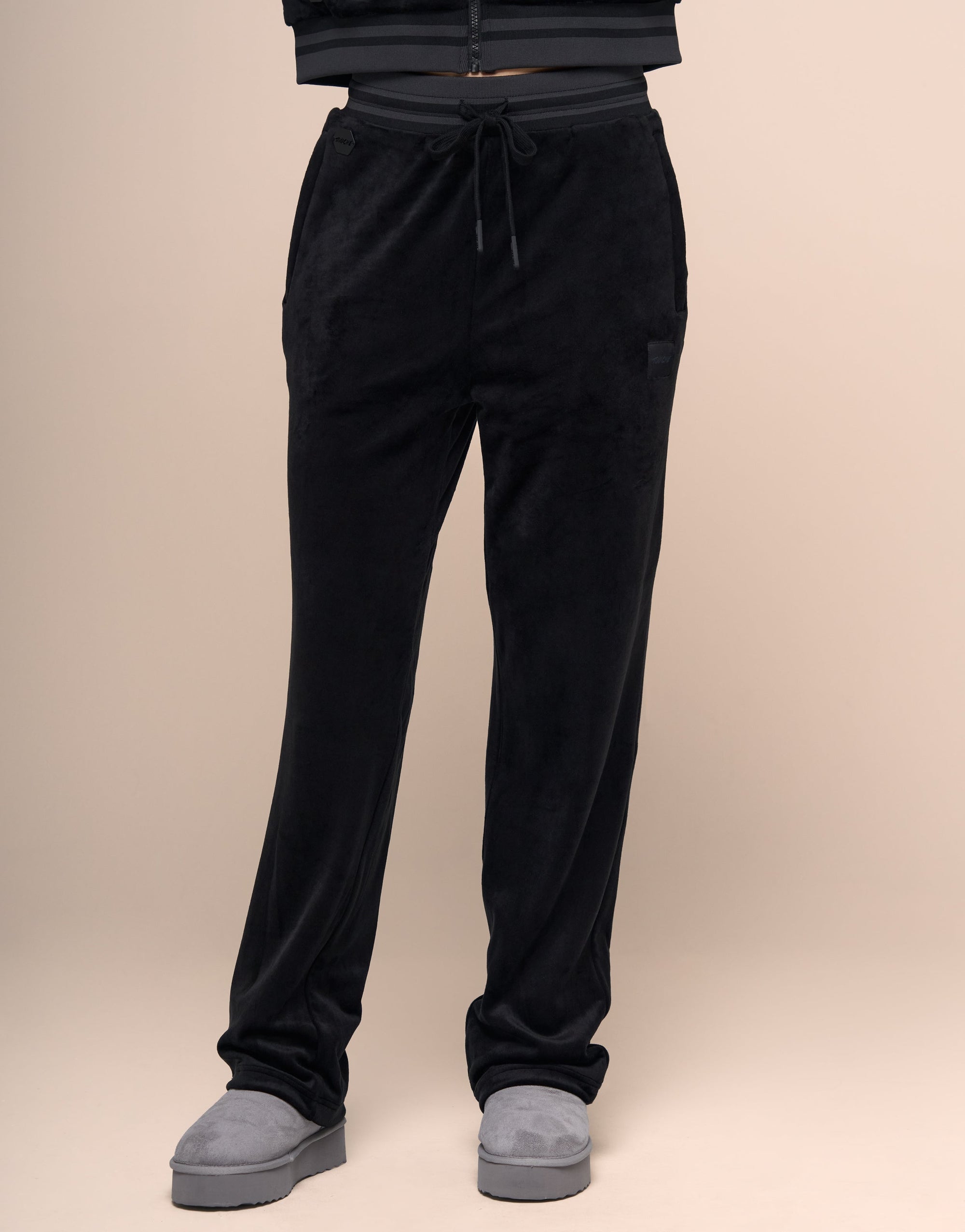 URBAN BLACK PANT