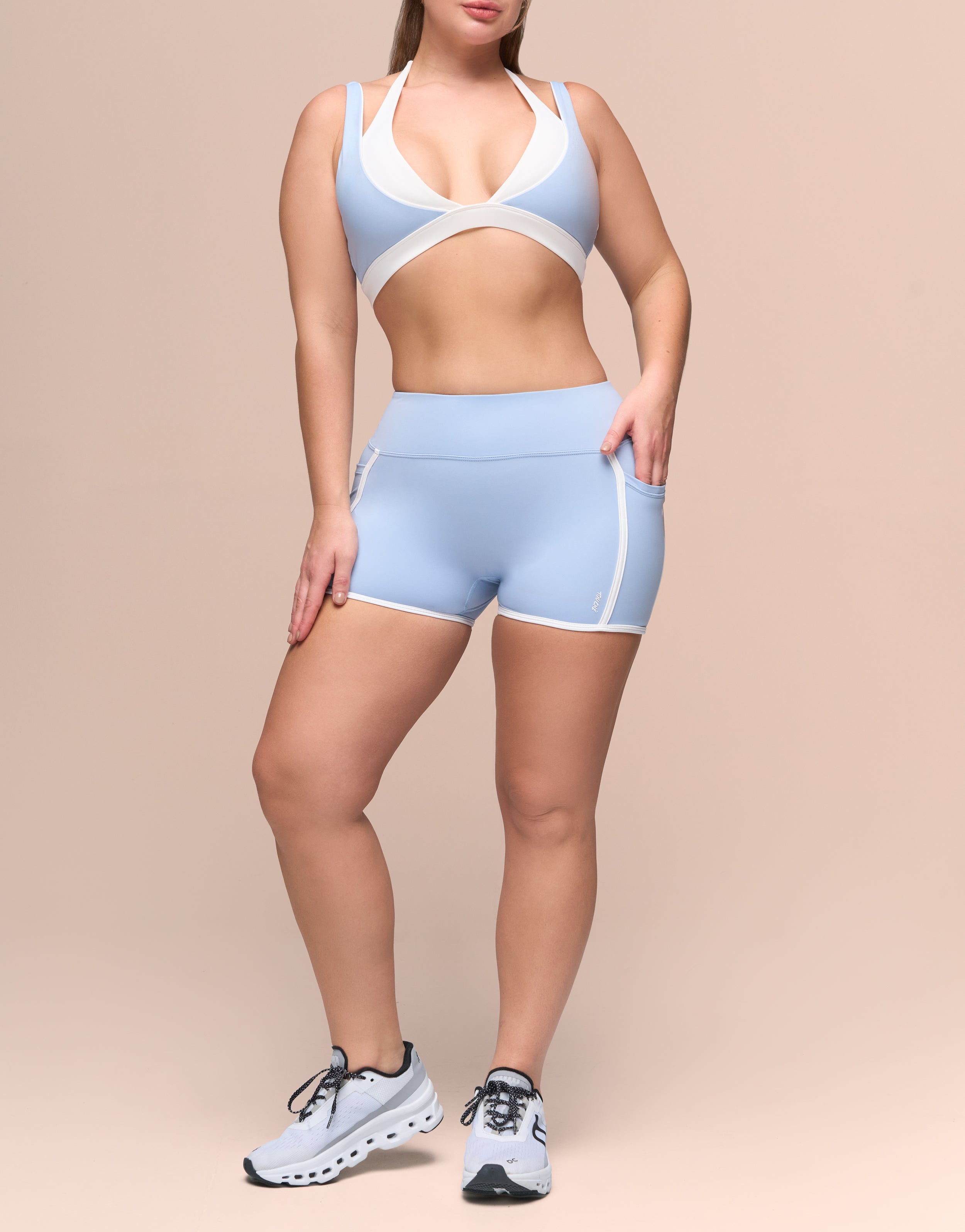 BLOSSOM BABY BLUE TOP