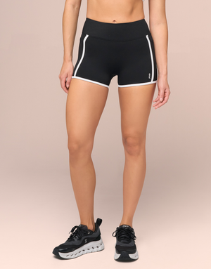 BLOSSOM BLACK SHORT