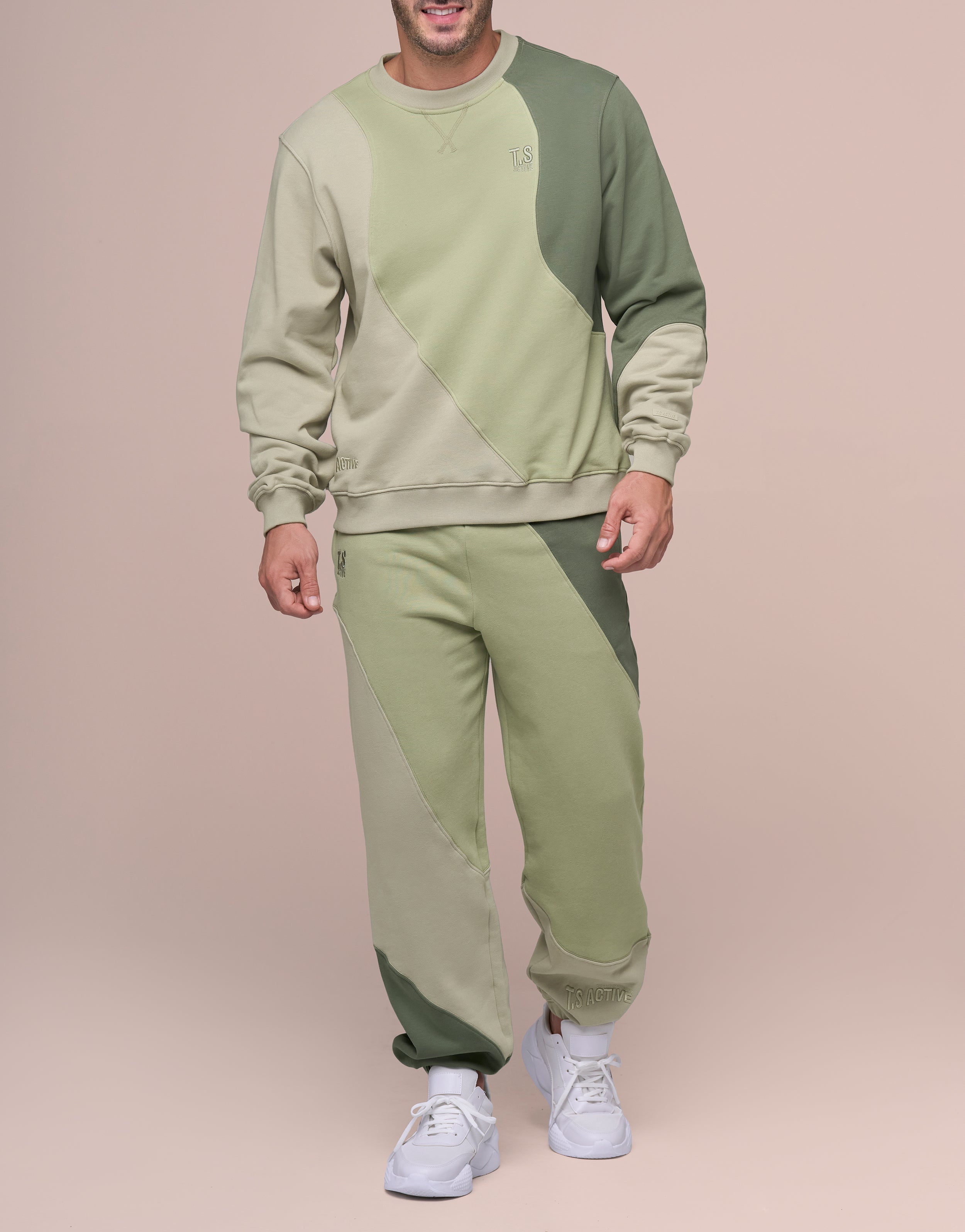CLOUD ARMY SWEAT