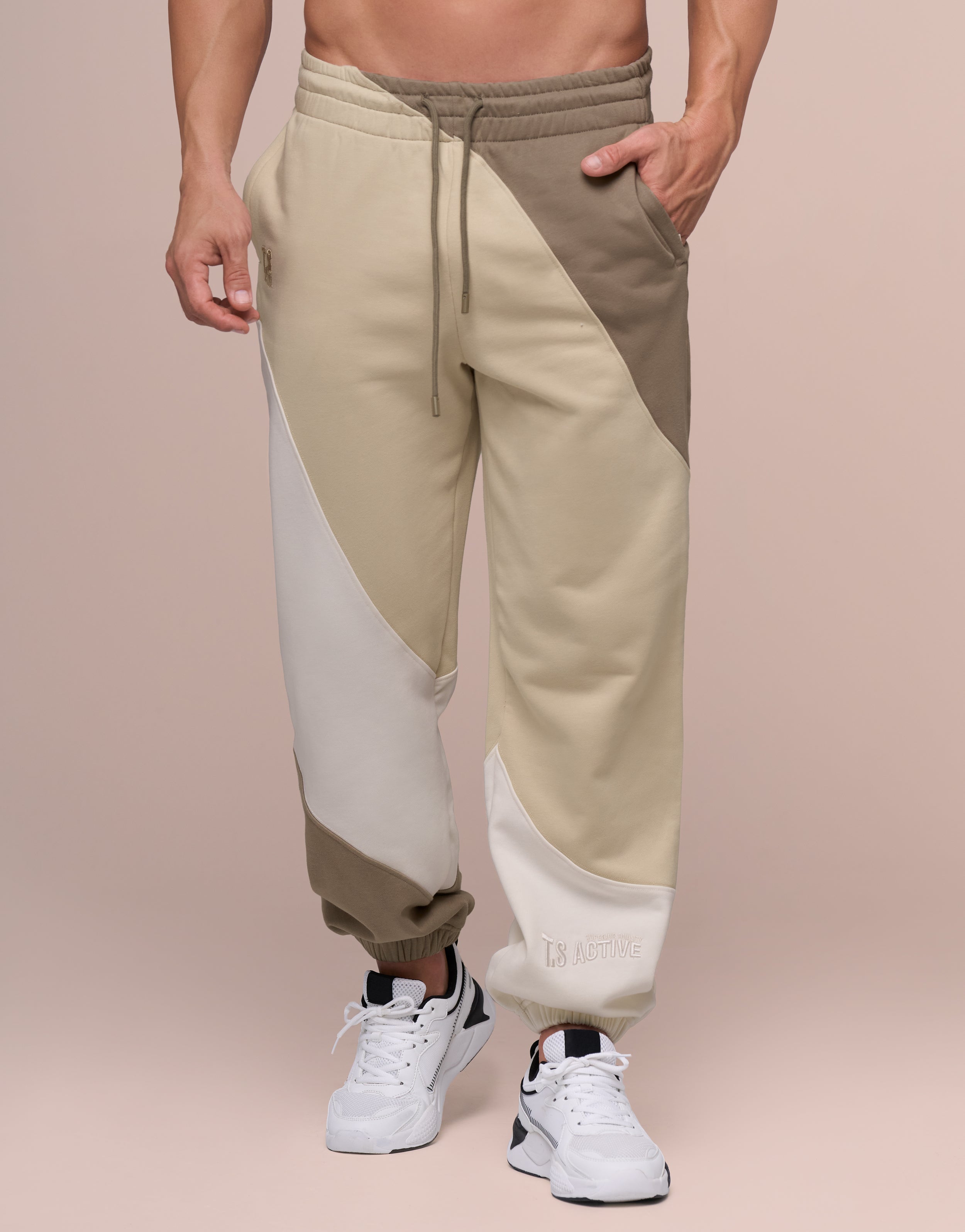 CLOUD WHITE JOGGER