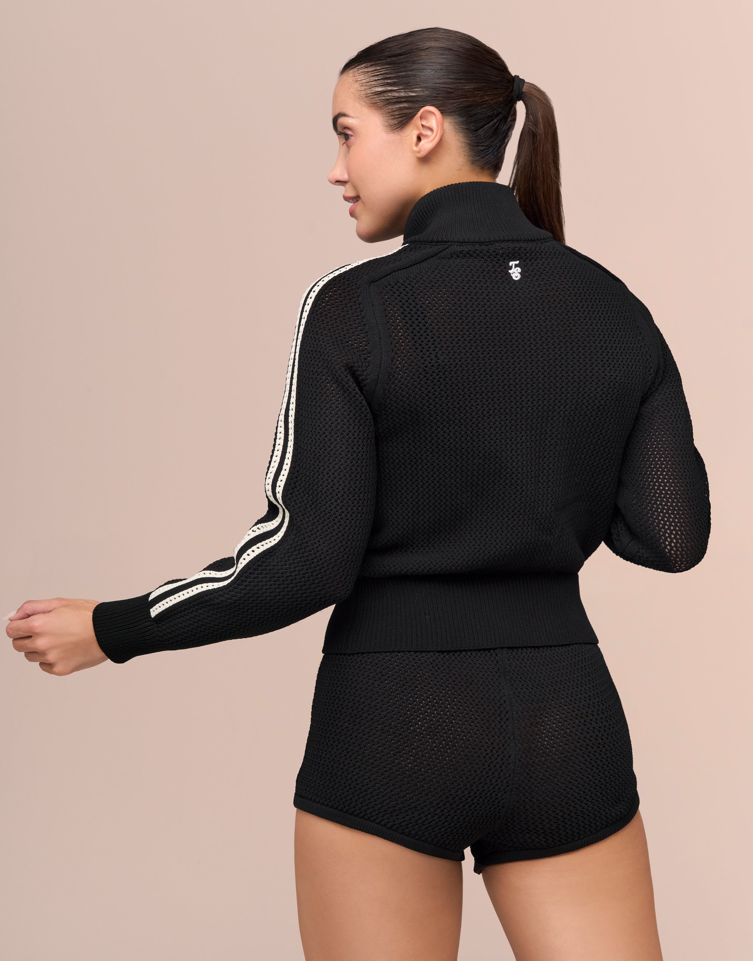 CROCHET BLACK JACKET