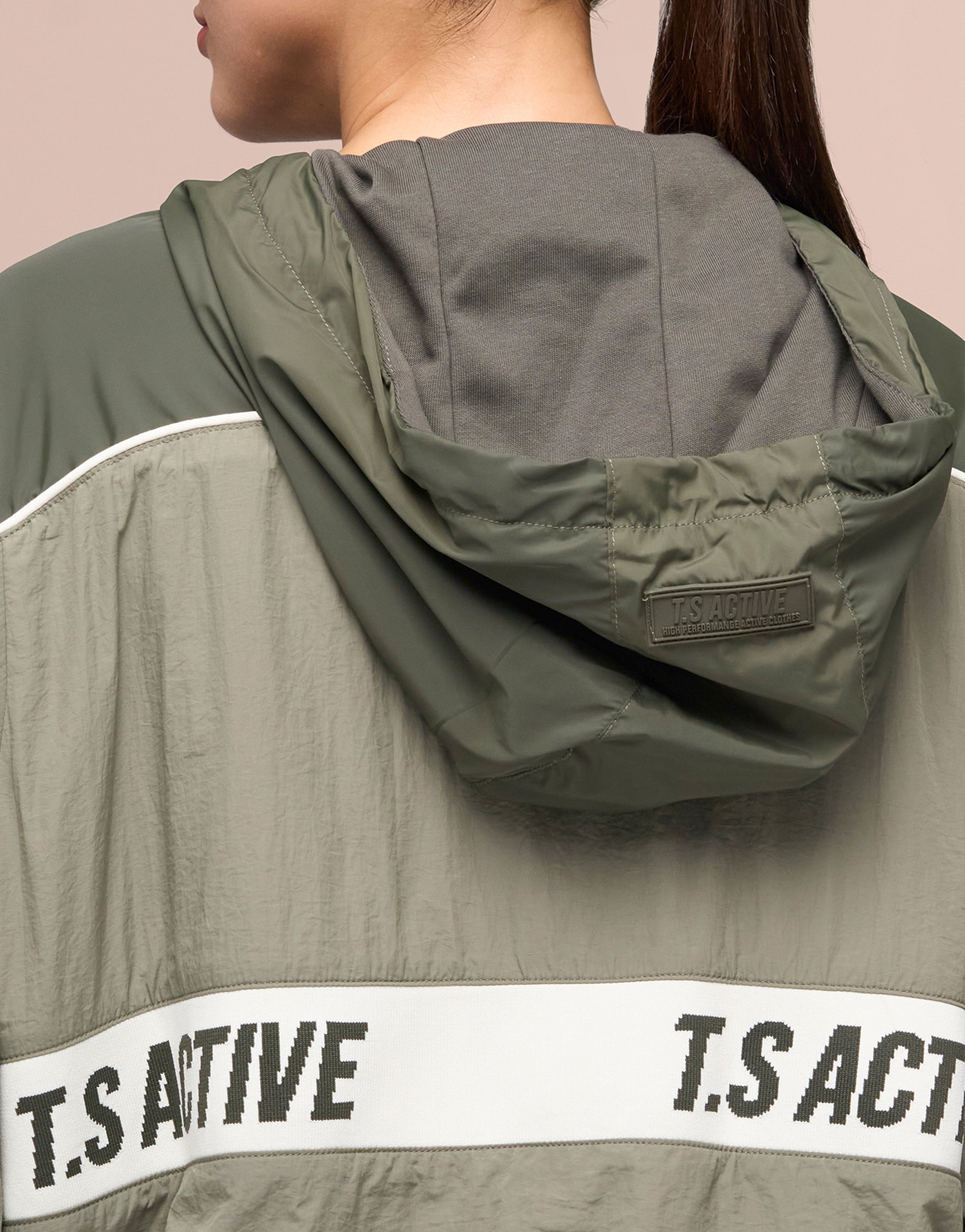 INDY OLIVE WINDBREAK