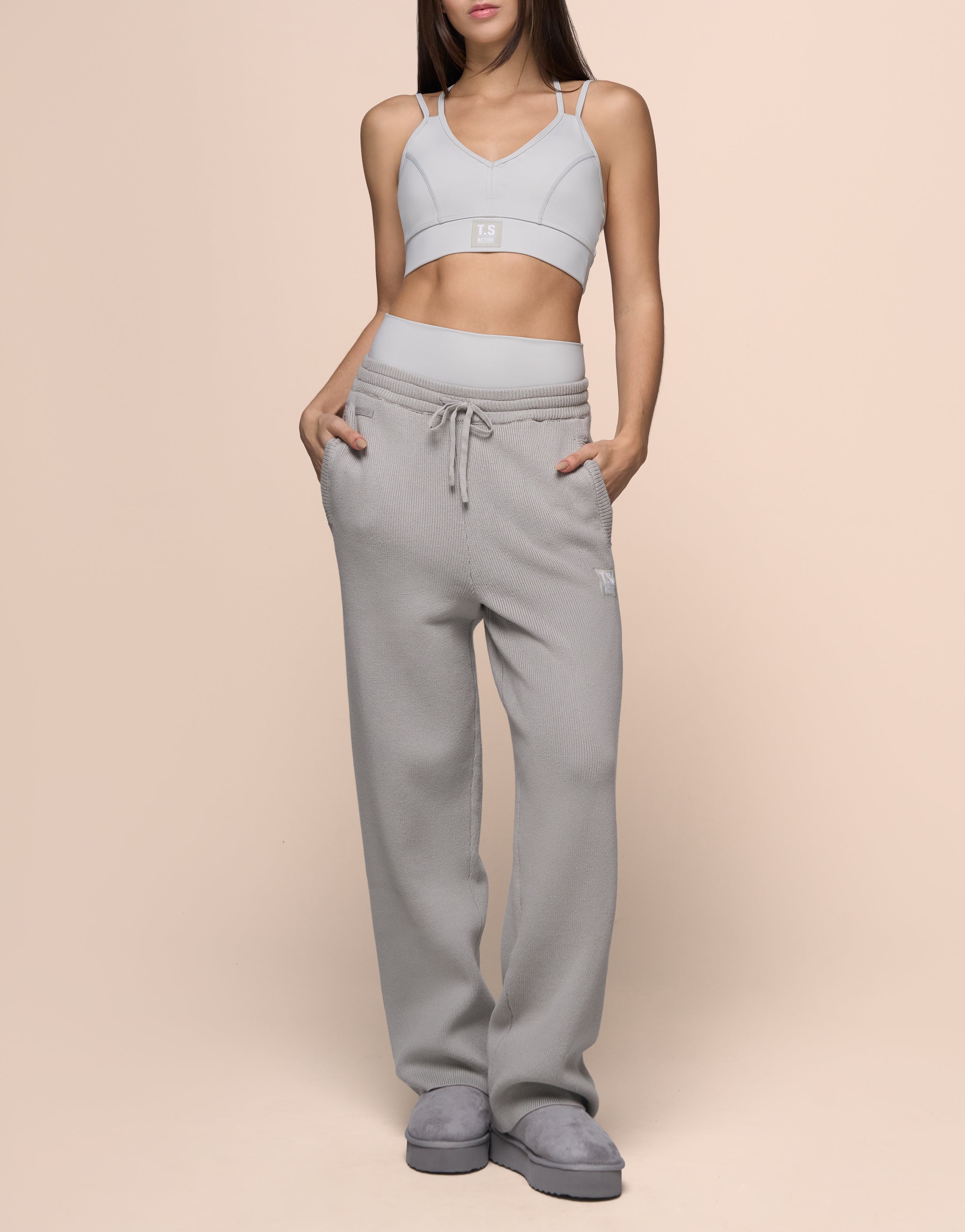 KNITTED GREY JOGGER