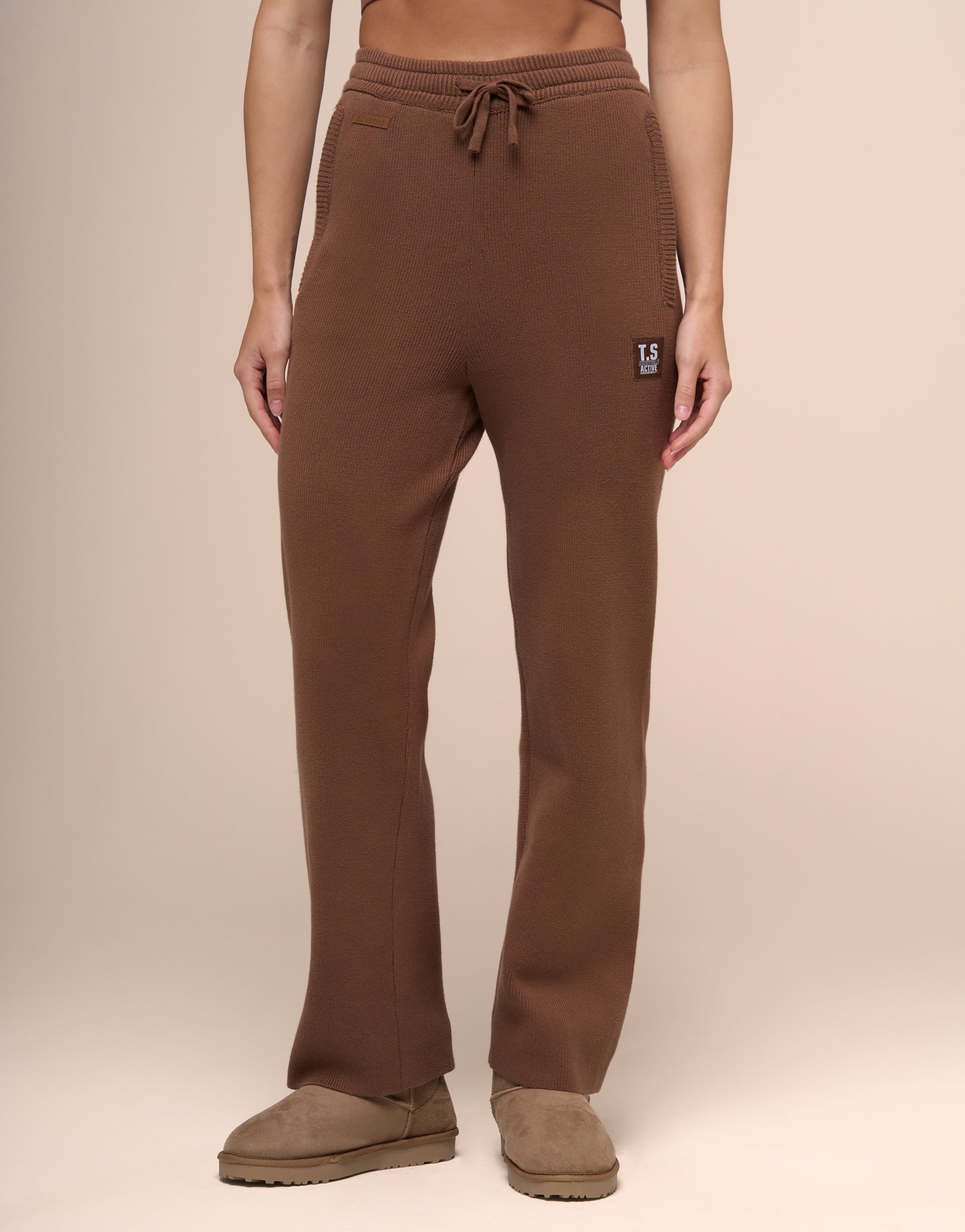KNITTED MOCHA JOGGER