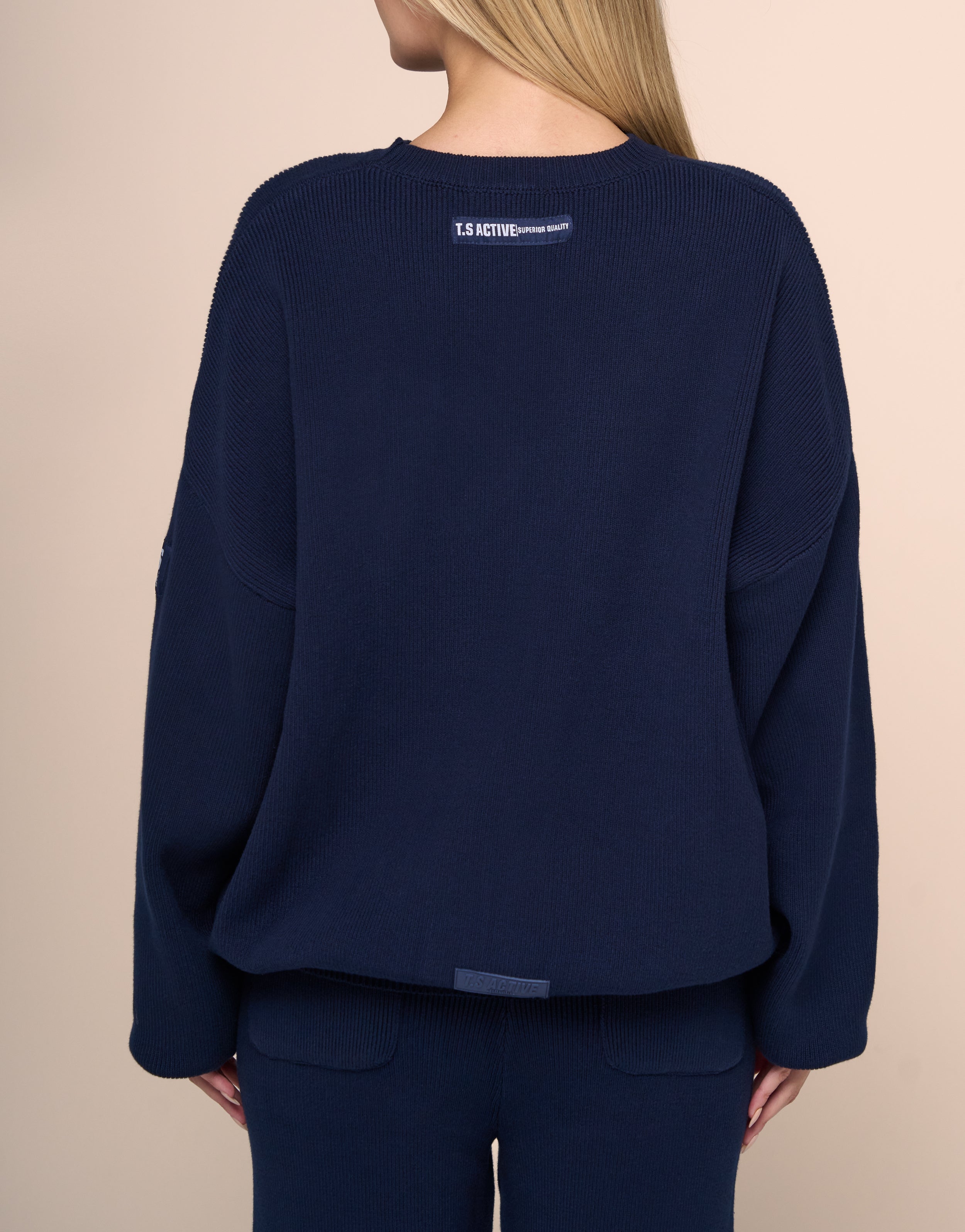 KNITTED NAVY HOODIE