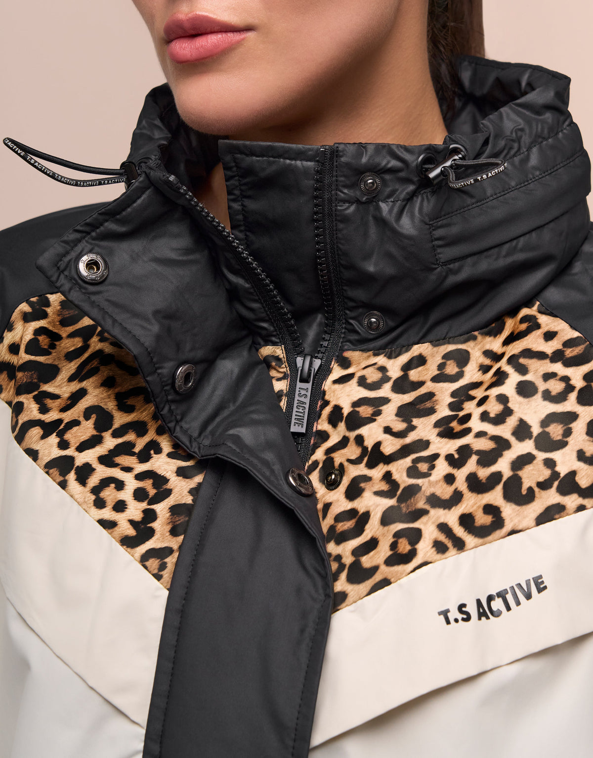 RAW SCRUNCH JACKET