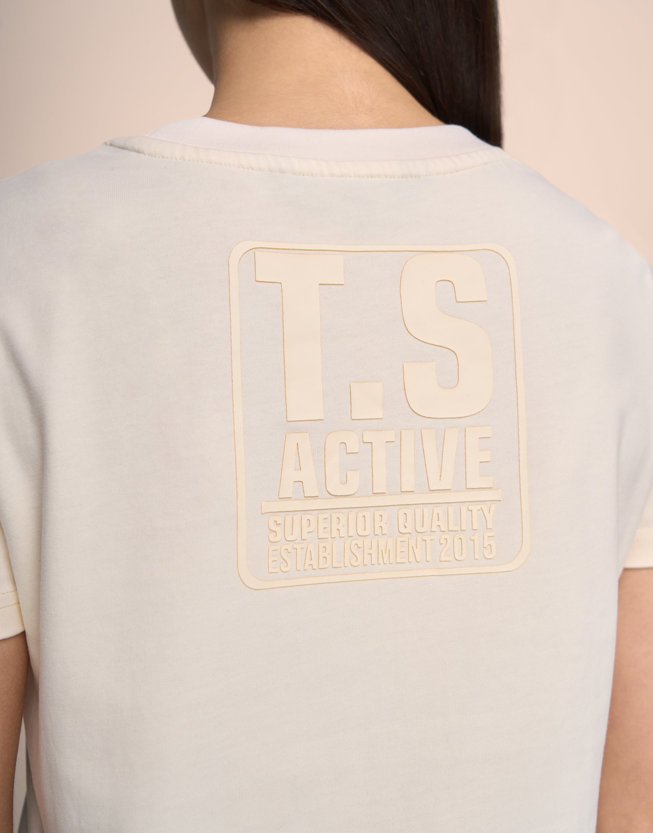 VANILLA CREME TEE