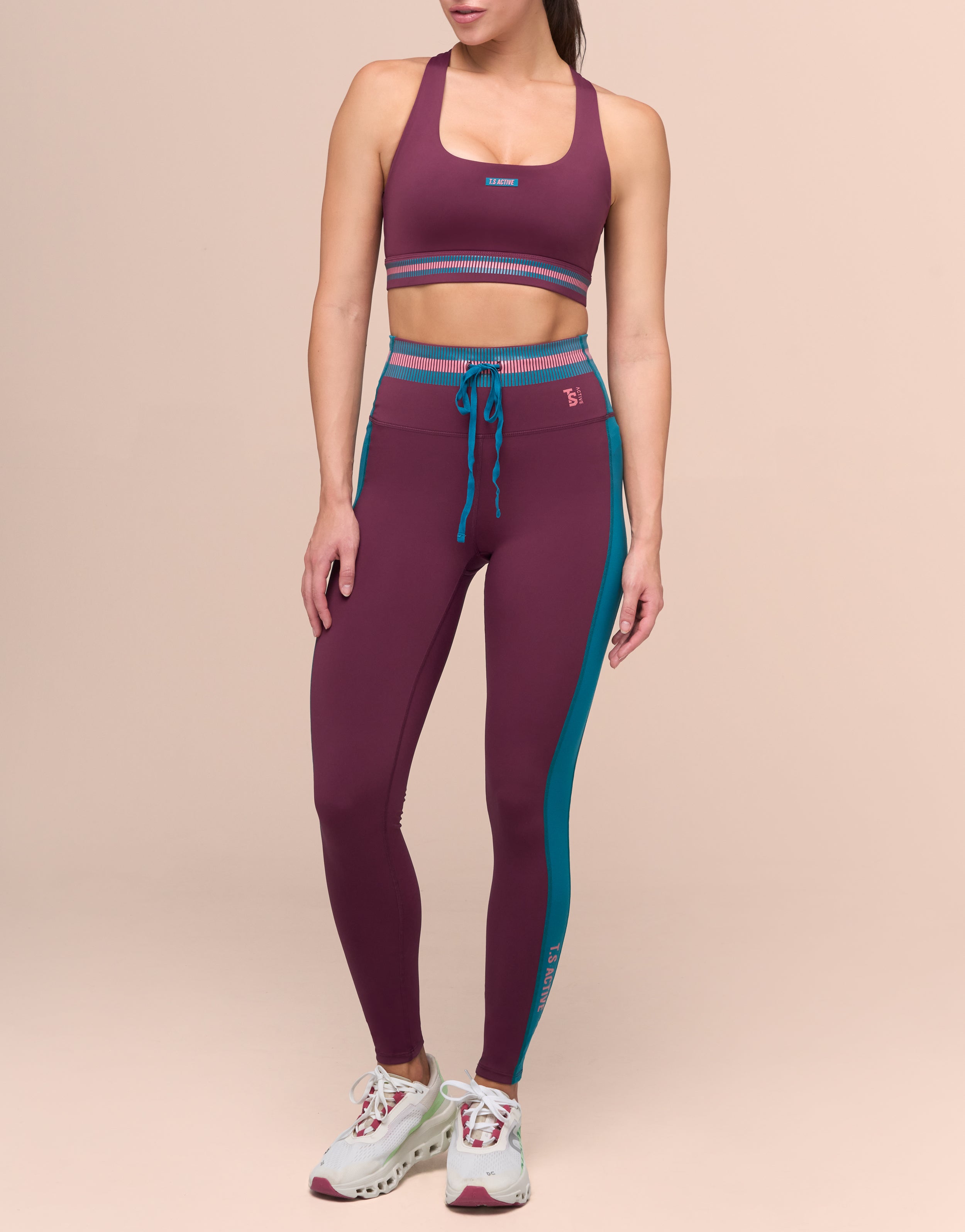 WILD PITCH VIOLET TOP