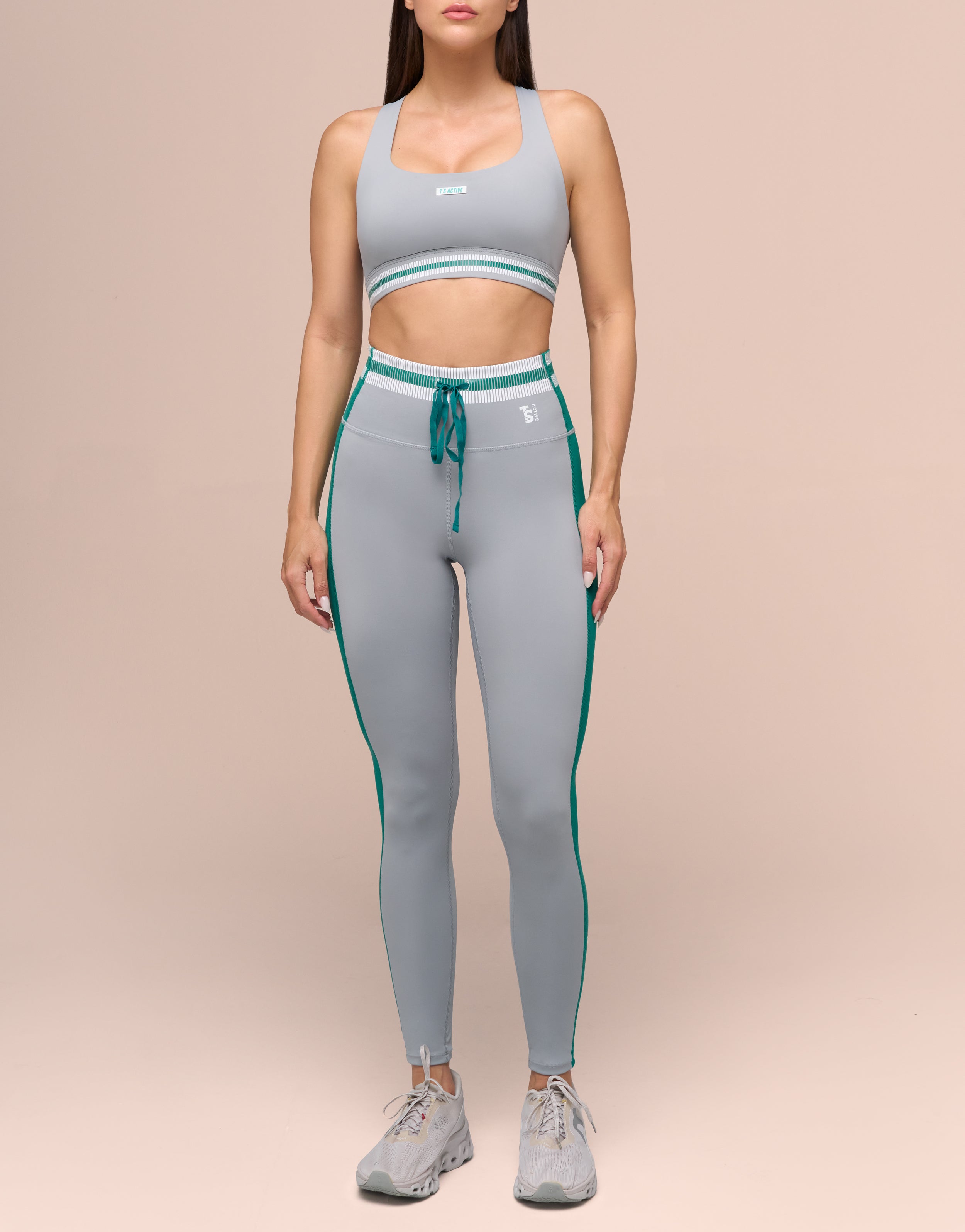 WILD PITCH GREY