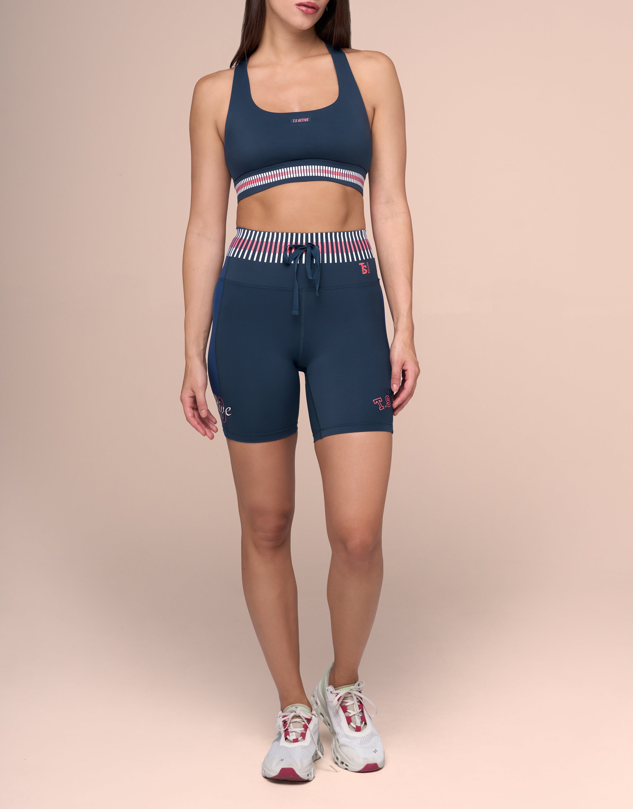 WILD PITCH NAVY SHORT