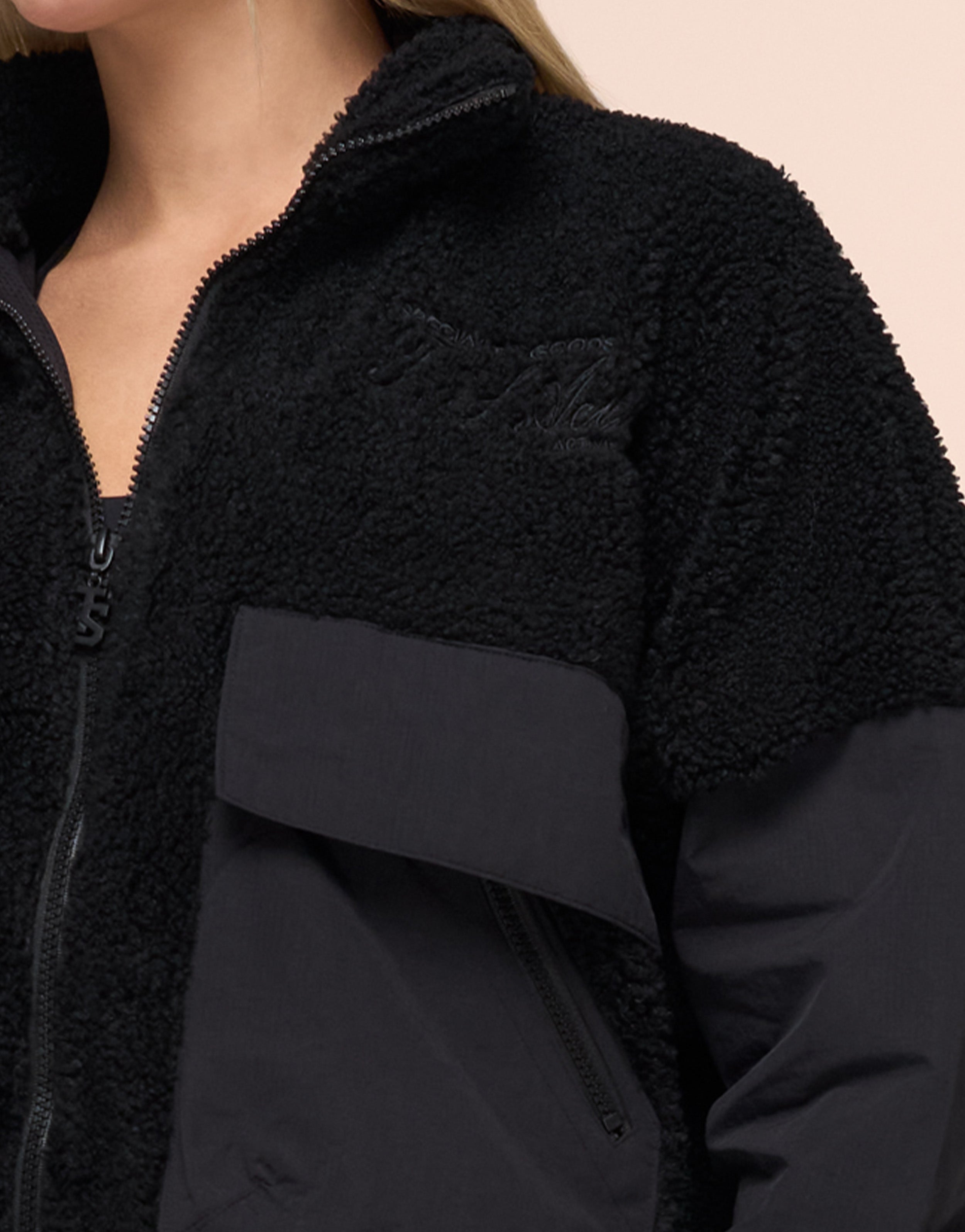ALASKA BLACK JACKET