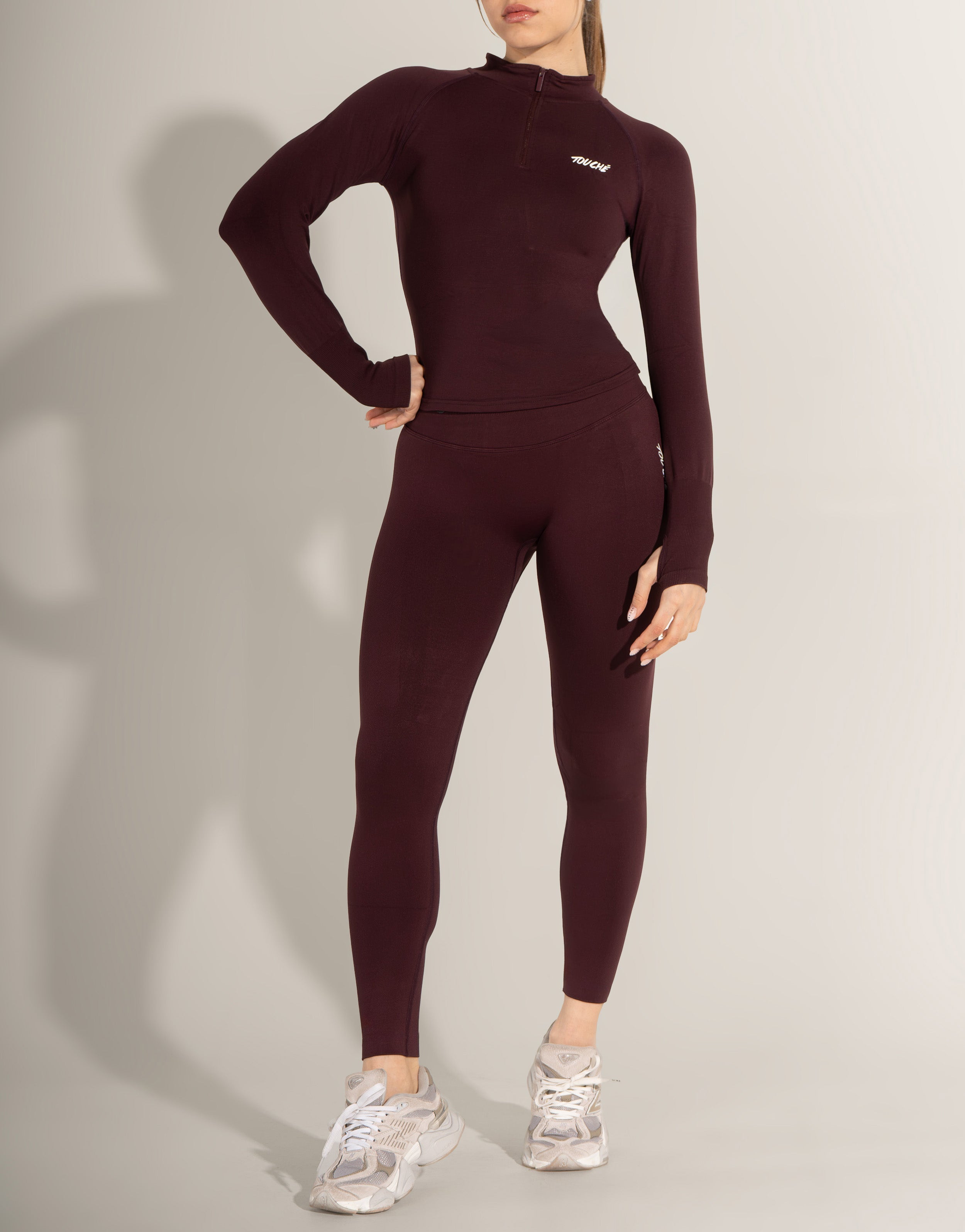 SPARK BURGUNDY SEAMLESS