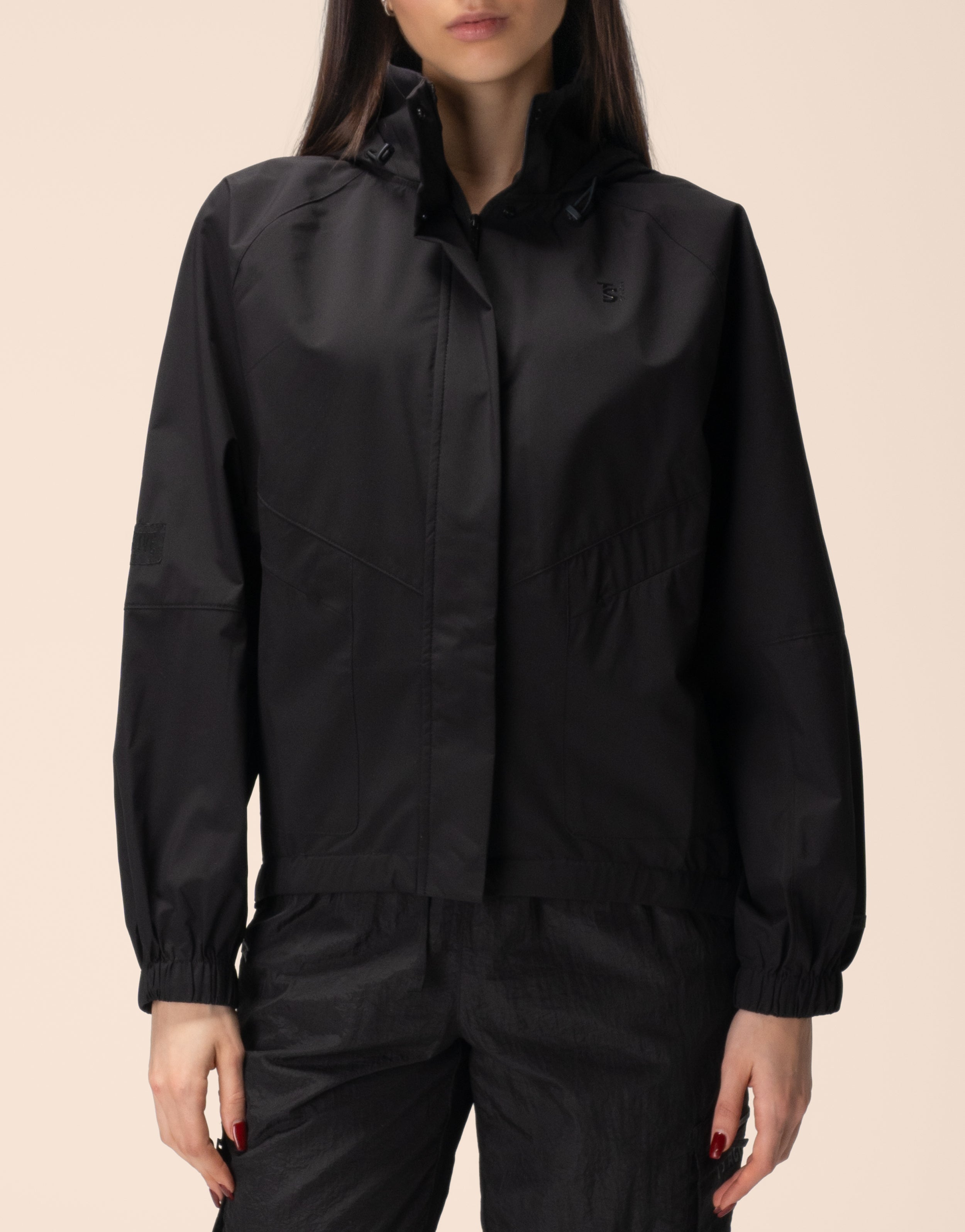 STORM JACKET